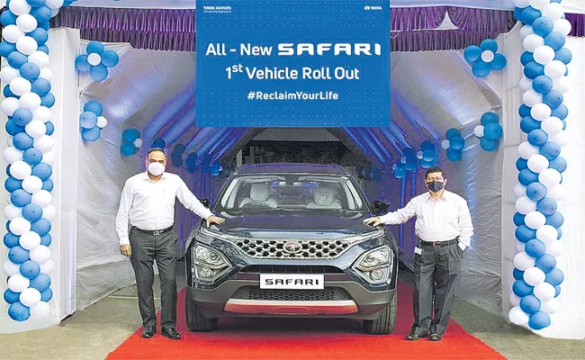 Tata Motors On Tuesday Unveiled A Flagship Car Called The Safari SU - Sakshi