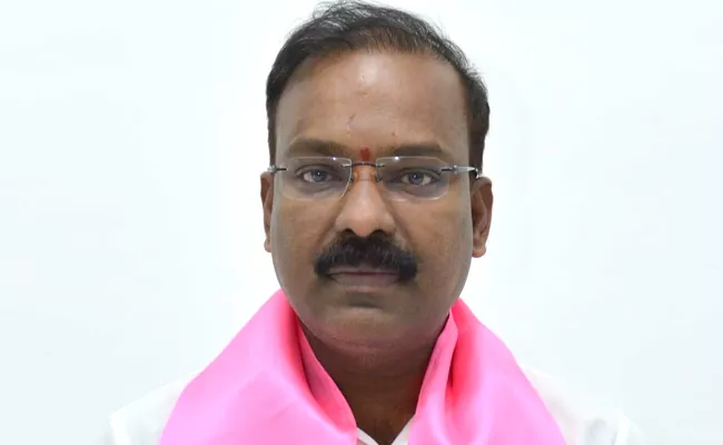 BJP Leaders Complained To Police That Peddapalli MP Venkatesh Is Missing - Sakshi
