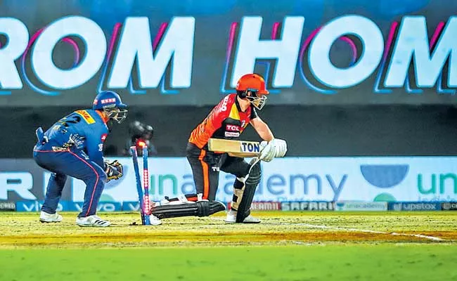 Mumbai Indians beat Sunrisers Hyderabad by 13 runs - Sakshi