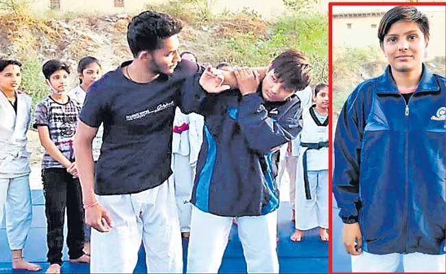 Rajasthan Teenager Imparts Self- Defense Skills To Other Girls - Sakshi
