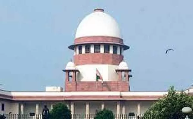 Supreme Court refuses pleas to quash CBI probe against Anil Deshmukh - Sakshi