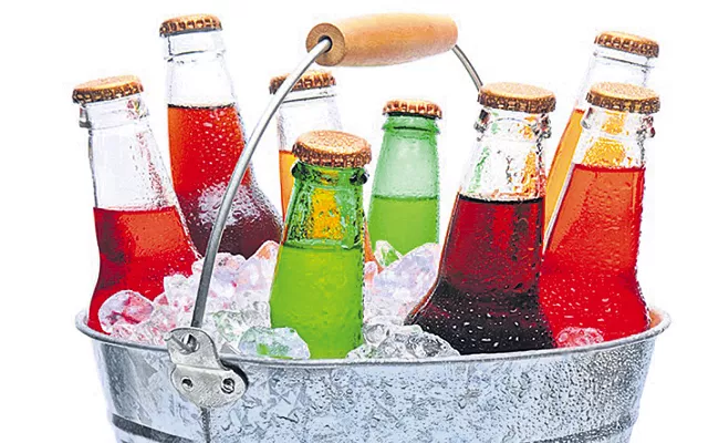 Break for soft drinks with effect of corona virus - Sakshi