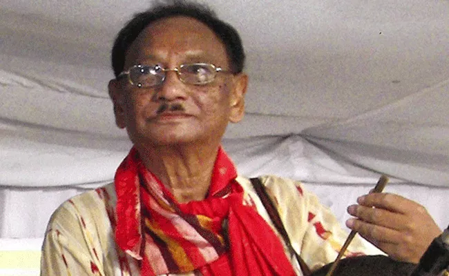 Former CM Giridhara Gomango Joined In Hospital - Sakshi