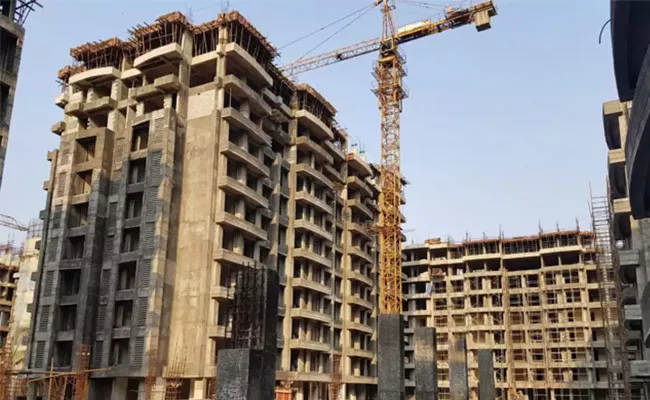 CREDAI Urges Central Govt To Announce Relief Package For Realty Sector - Sakshi