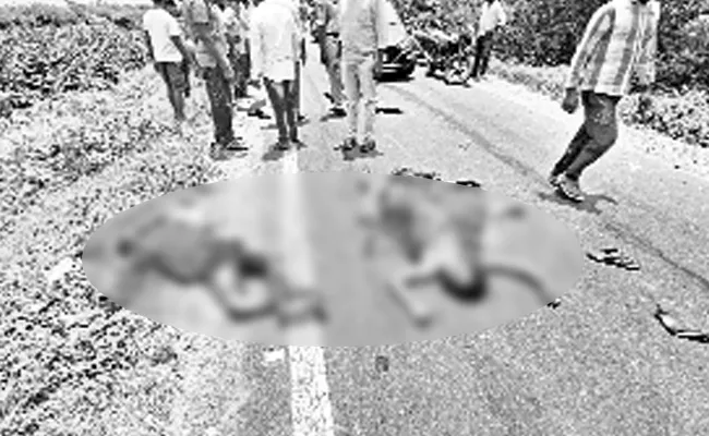 Road Accident On Karakatta At Tadepalli - Sakshi
