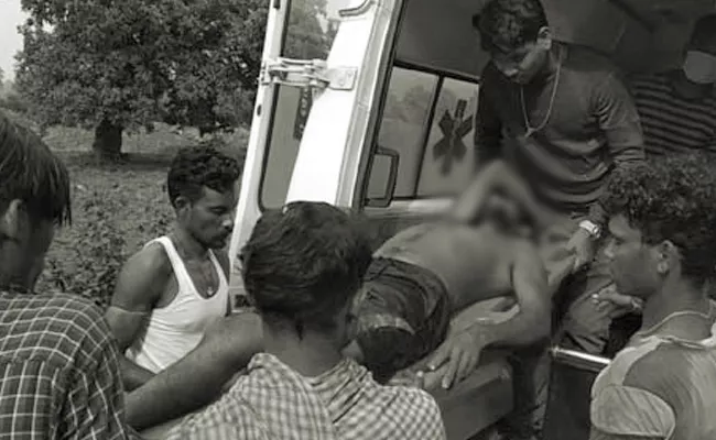 Orissa: Husband And Wife Killed By Thunder Lighting Farm Land Rayagada - Sakshi
