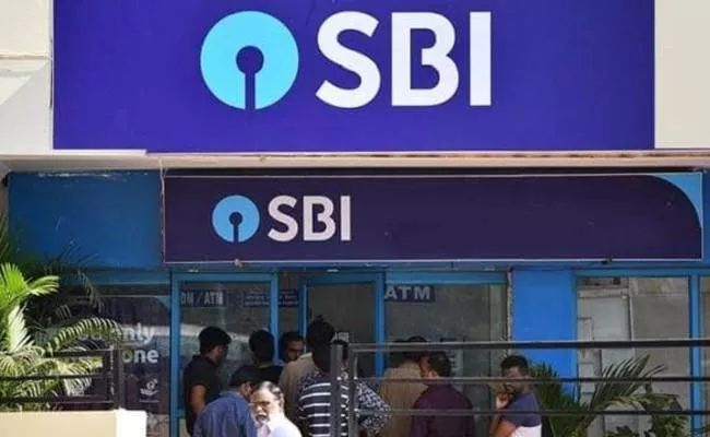 SBI To Levy Charges For Cash Withdrawal Beyond 4 Free Transactions Per Month - Sakshi