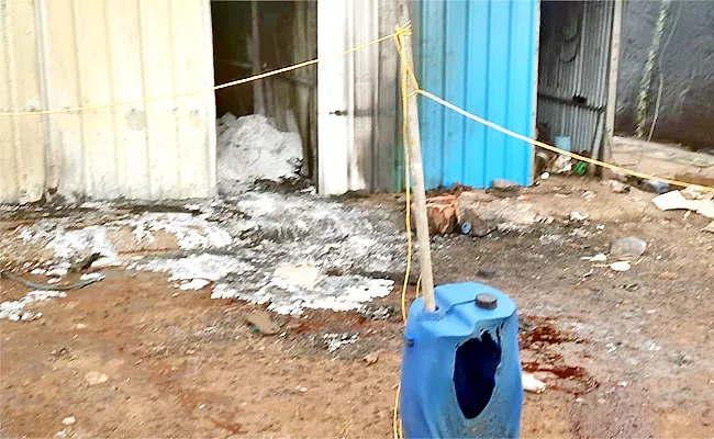 Mosquito coil tragedy In Guntur District - Sakshi