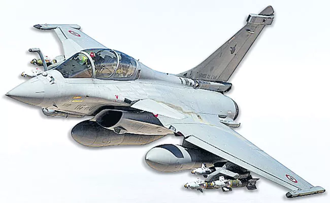 France opens judicial probe into fighter deal with India - Sakshi