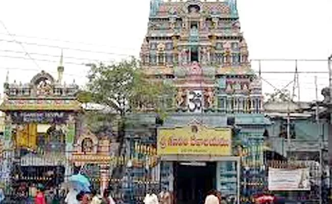 Secundrabad Ganesh Temple Planing Online Services Prasadam Home Delivery - Sakshi