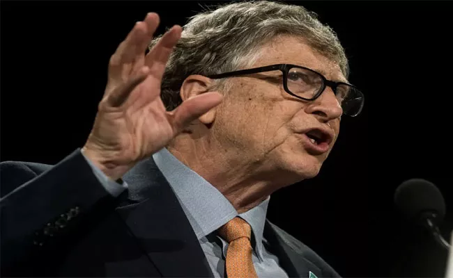Bill Gates Takes A Dig At Jeff Bezos And Elon Musk Space Tourism - Sakshi