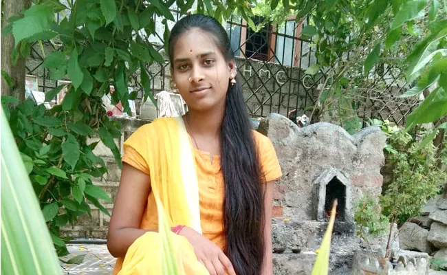 Hyderabad: Girl Goes Missing From Chandanagar - Sakshi