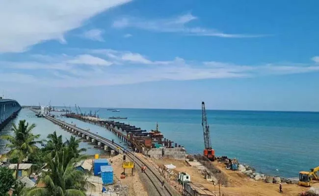 First Vertical Lift Sea Bridge in India - Sakshi