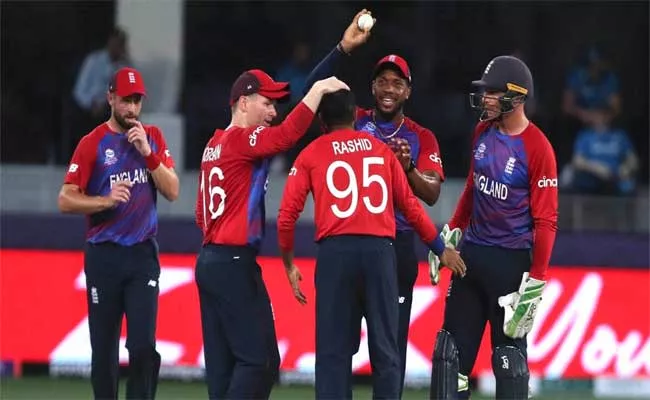 T20 World Cup 2021: England Vs Sri Lanka Match Live Updates And Highlights In Telugu - Sakshi
