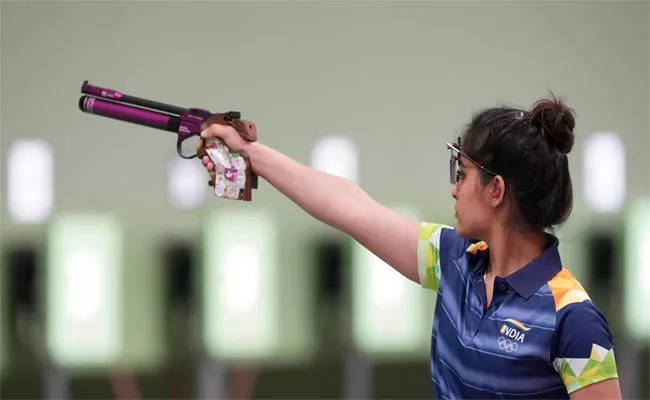 Manu Bhaker Wins 2nd Gold at ISSF Presidents Cup - Sakshi