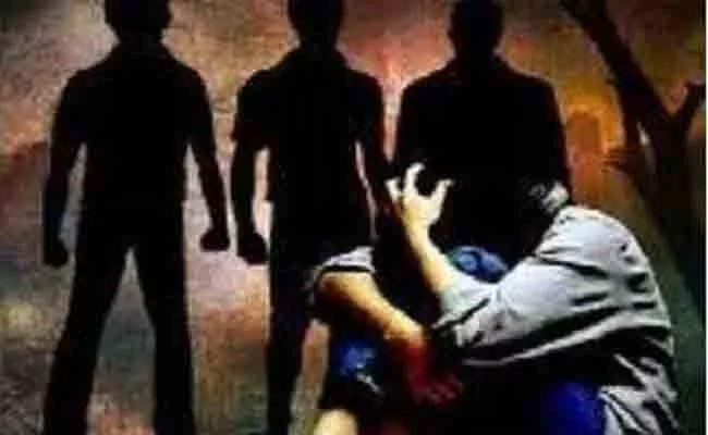 Odisha Woman Molested By Four Men In Puri - Sakshi