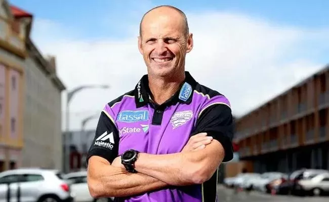 Gary Kirsten shows interest in becoming Englands coach in Test cricket - Sakshi