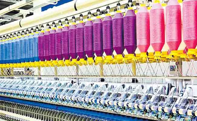 Big Relief Gst Council Downs Rate Hike On Textiles - Sakshi