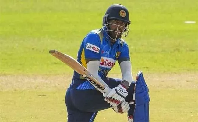 Sri Lankan Cricketer Bhanuka Rajapaksa Withdraws Retirement - Sakshi