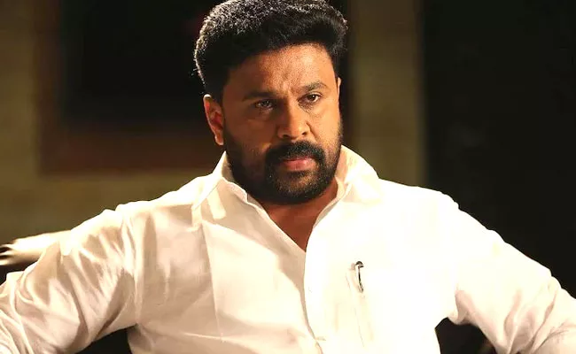Kerala High Court Restrains Police From Arresting Actor Dileep - Sakshi
