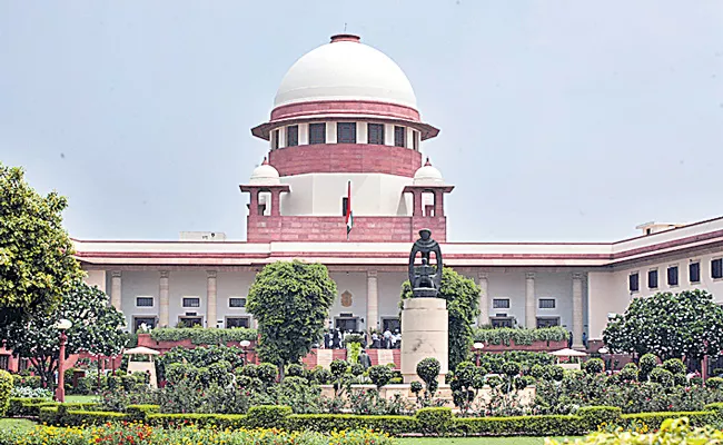 Supreme Court Upholds State Policy To Deny Bonus Marks To NRHM, NHM Employees In Other States - Sakshi