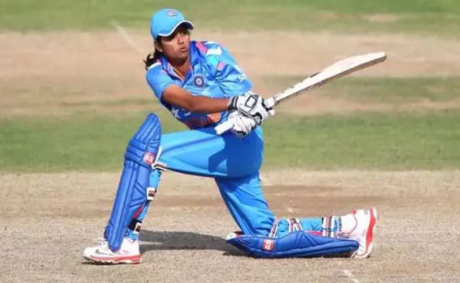 Indian Women Cricketer VR Vanitha Announces Retirement At 31 - Sakshi