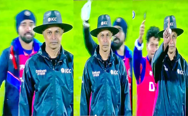 Mohammed Siraj-Kuldeep Yadav Signal Out Before Umpire Raise Finger - Sakshi