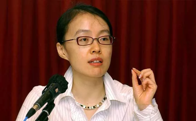 Hongkong Billionaire Chu Lost Billions After China Probe - Sakshi