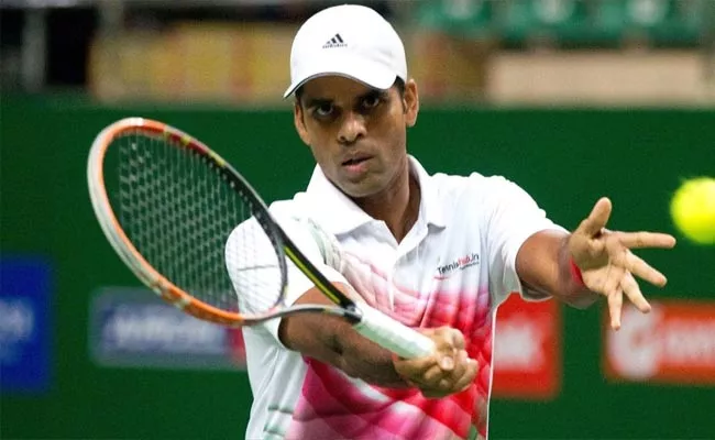 Hyderabad Tennis Star Vishnu Vardhan Enters Doubles Finals ITF Tourney - Sakshi