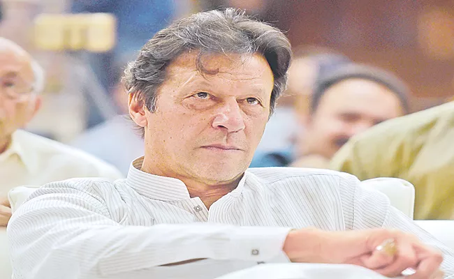 PAKISTAN PM Imran Khan ousted as opposition no-confidence motion succeeds - Sakshi