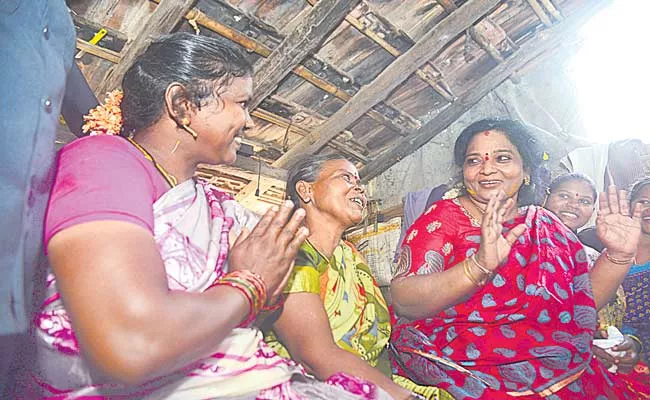Telangana: Tamilisai Soundararajan Calls For Sustained Efforts For Development Of Tribal Habitations - Sakshi