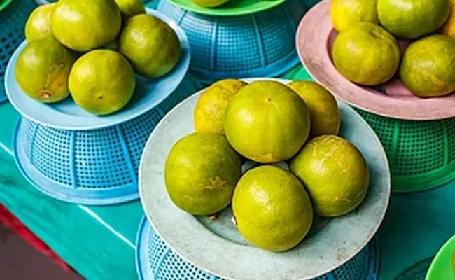 Lemon Prices Increased Over India Amid Summer Season 2022 - Sakshi