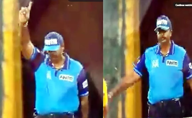 IPL 2022: Umpire Changes His-Signal From Wide Ball-To-Out CSK Vs MI Viral - Sakshi