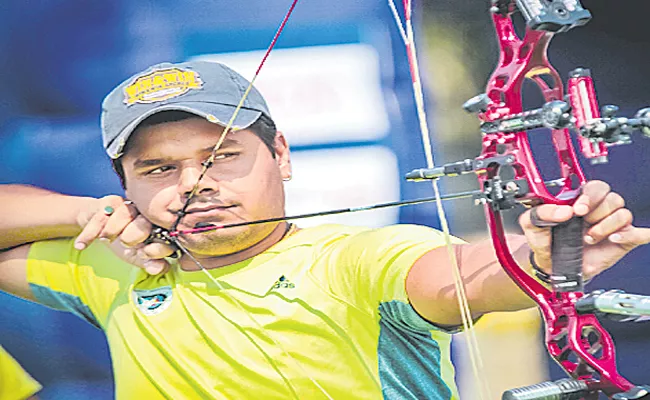Archery World Cup: Compound mixed pair fights for bronze - Sakshi