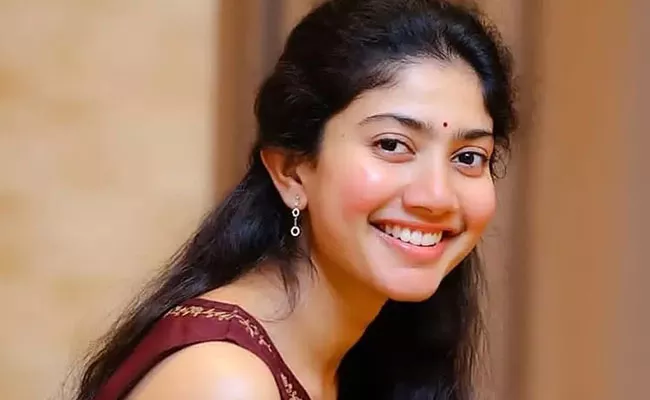 Sai Pallavi Interesting Comments On Item Songs In Latest Interview - Sakshi