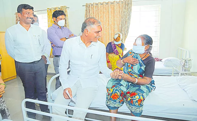 Telangana Minister Harish Rao Inaugurate Radiology Lab At Siddipet Govt Hospital - Sakshi