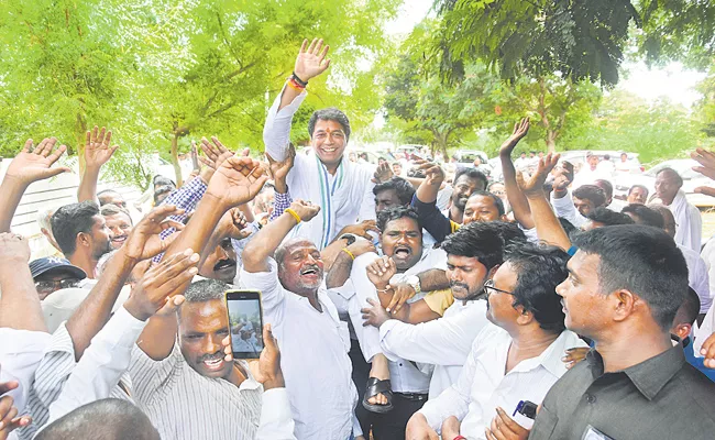 Mekapati Vikram Reddy Won Atmakur by election Andhra Pradesh - Sakshi