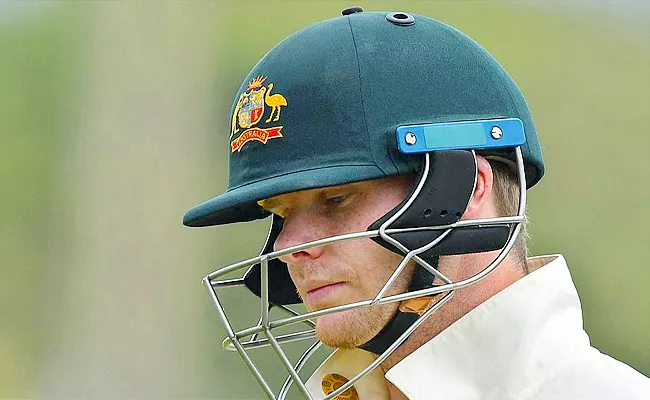 Twitter slams Steve Smith Horrible Review 2nd Test Against Sri Lanka - Sakshi