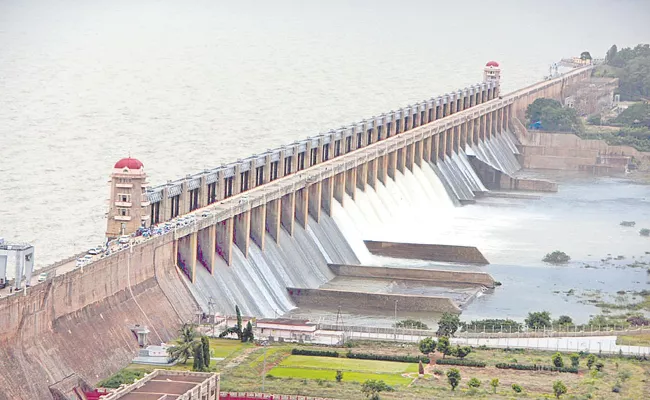 Tributary Tungabhadra competes with Krishna river water availability - Sakshi
