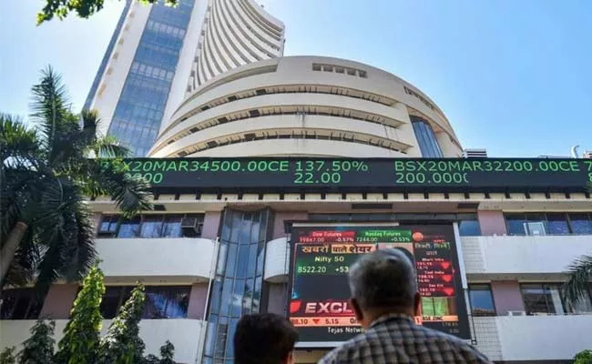 Stock Market Day Closing Sensex Ends Lower On 25 July 2022 - Sakshi