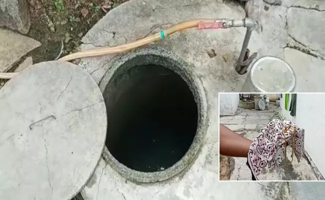 Failed To Chain Snatch, Thief Throws 10 Months Old Baby In Water tank At jangaon - Sakshi