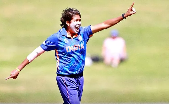 Jhulan Goswami Returns India-England ODI Series Lords Might-Farewell - Sakshi