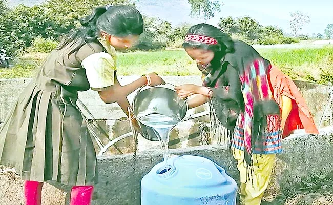 Documentary No Water Land Directed Soumitra Singh Child-Water Scarcity - Sakshi