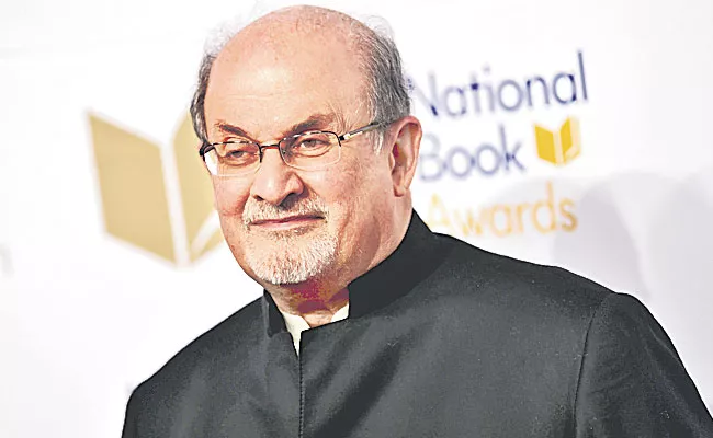 Karan Thapar: We Have Turned our Back on Salman Rushdie - Sakshi