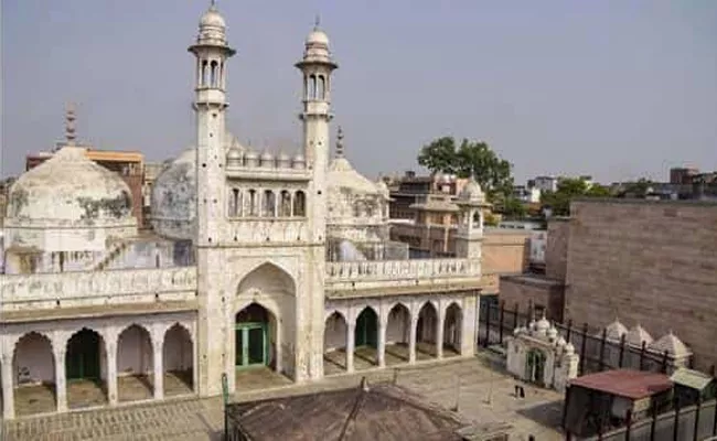 Varanasi District Court Issue 26 Page Order In Gyanvapi Masjid Case - Sakshi