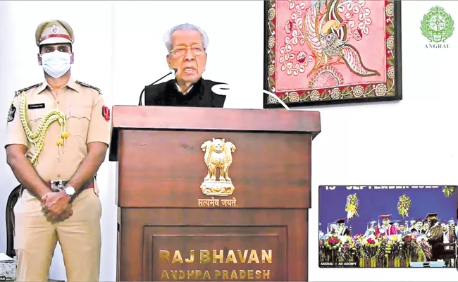Biswabhusan Harichandan says Changes in cultivation should be made - Sakshi