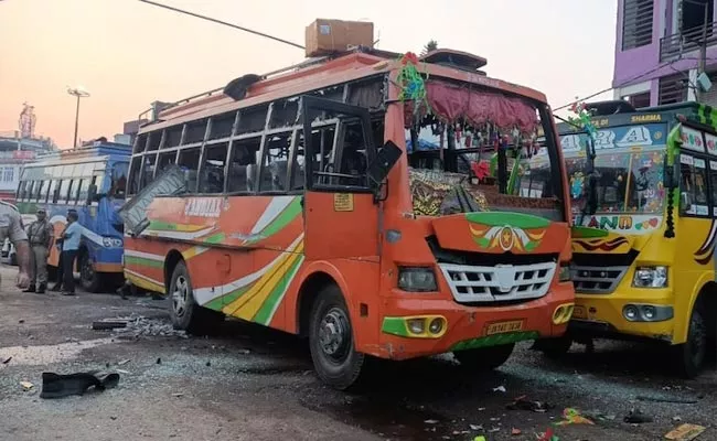 Jammu Kashmir: In 8 Hours Another mysterious Blast In parked Bus Udhampur - Sakshi