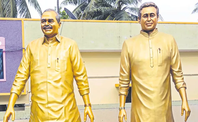 Statues of YSR and Gautham Reddy at Sangam Barrage - Sakshi