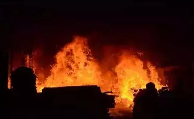 massive fire breaks out in auto parts manufacturing company at Gurugram - Sakshi