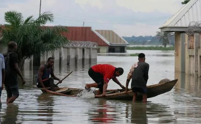 Nigeria Floods 600 People Dead Over Million Displaced - Sakshi